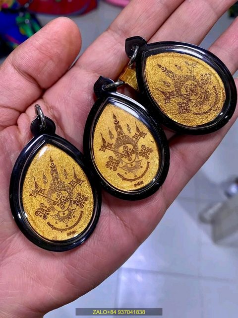 PHRA LAK THẦN CHÚ MẶT VÀNG THÁI LAN THU HÚT MAY MẮN TÀI LỘC