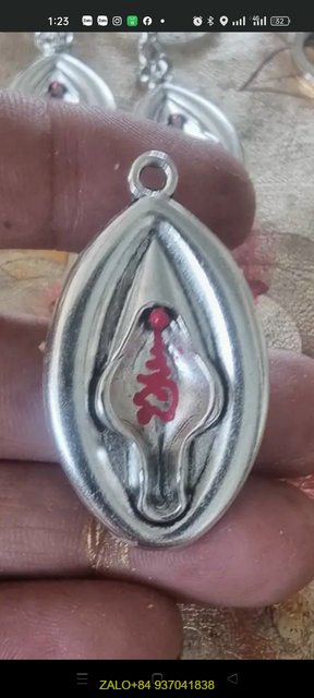 BÙA YONI THÁI LAN THU HÚT MAY MẮN TÀI LỘC TÌNH YÊU